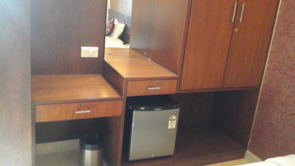 העיר בנגלור Hotel Pigeon International מראה חיצוני תמונה