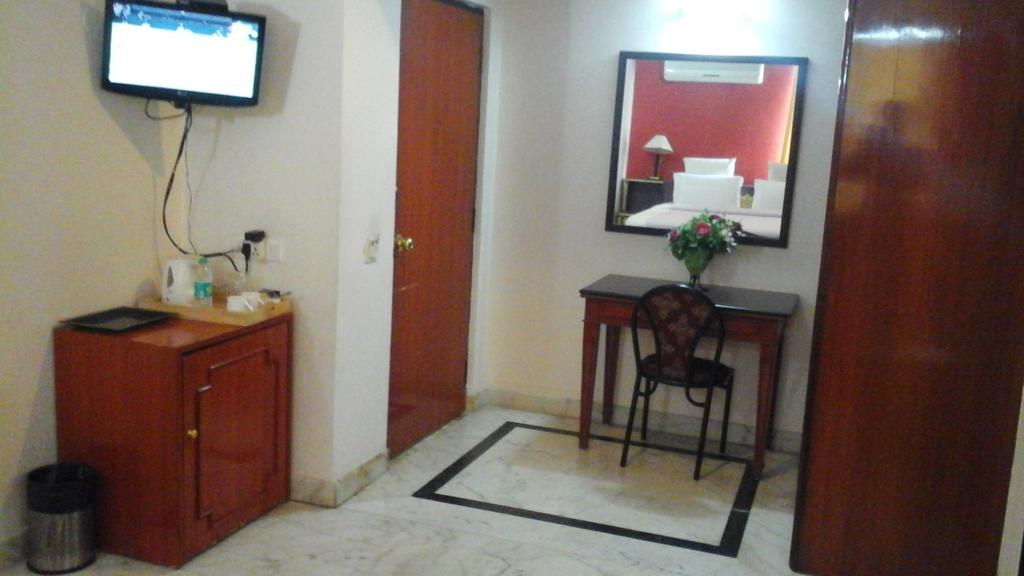 העיר בנגלור Hotel Pigeon International מראה חיצוני תמונה